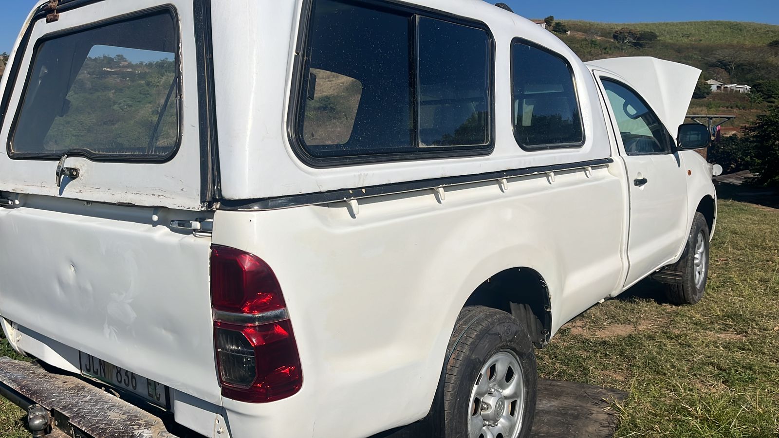 2013 Toyota hilux 2.5SRXDiff lockNo accident349000km
