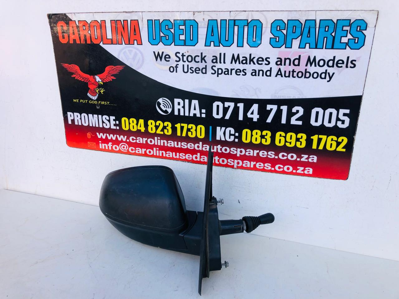 Chevrolet Utility right side manual mirror (2012) - Private Seller Chevrolet Utility right side manual mirror (2012) - Private Seller