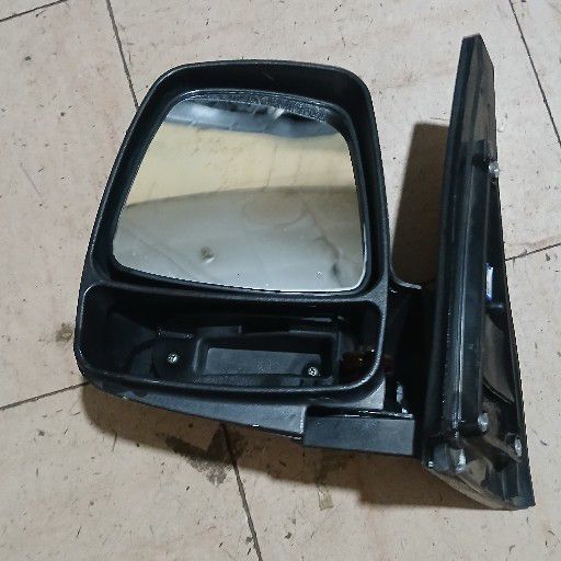 kia k2700 side mirror - Private Seller kia k2700 side mirror - Private Seller