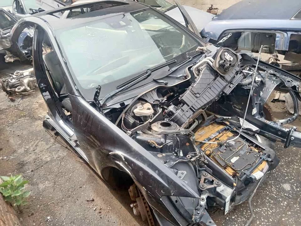 Mercedes Benz w221 Stripping For Spares JJ's Automotive Supplies