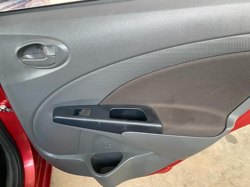 TOYOTA ETIOS 1.5 SPRINT HATCHBACK 2020