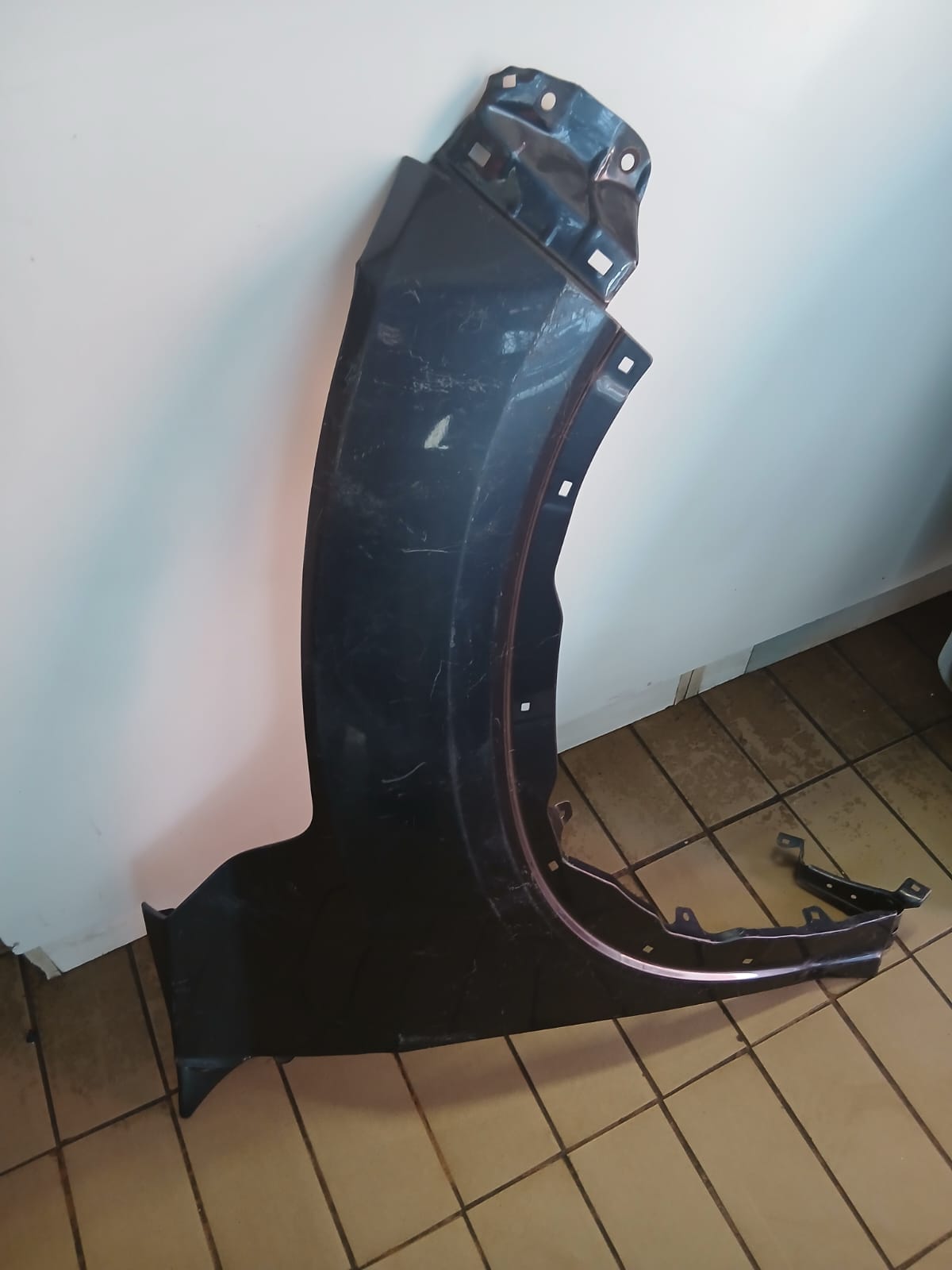 2018 HONDA HR-V FENDER RIGHT SIDE - Private Seller 2018 HONDA HR-V FENDER RIGHT SIDE - Private Seller