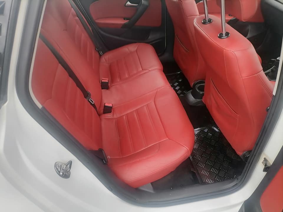 2015 Volkswagen polo 1.2 TSI Sunroof Comfortline Hatchback leather seat