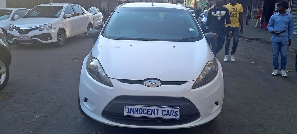 2008 FORD FIESTA 1.4 ENGINE PETROL, MANUAL TRANSMISSION, WHITE COLOUR 2008 FORD FIESTA 1.4 ENGINE PETROL, MANUAL TRANSMISSION, WHITE COLOUR