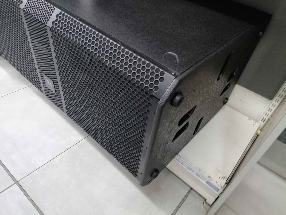DXNPRO CLUB-21818"X2 BASS BIN 1200W