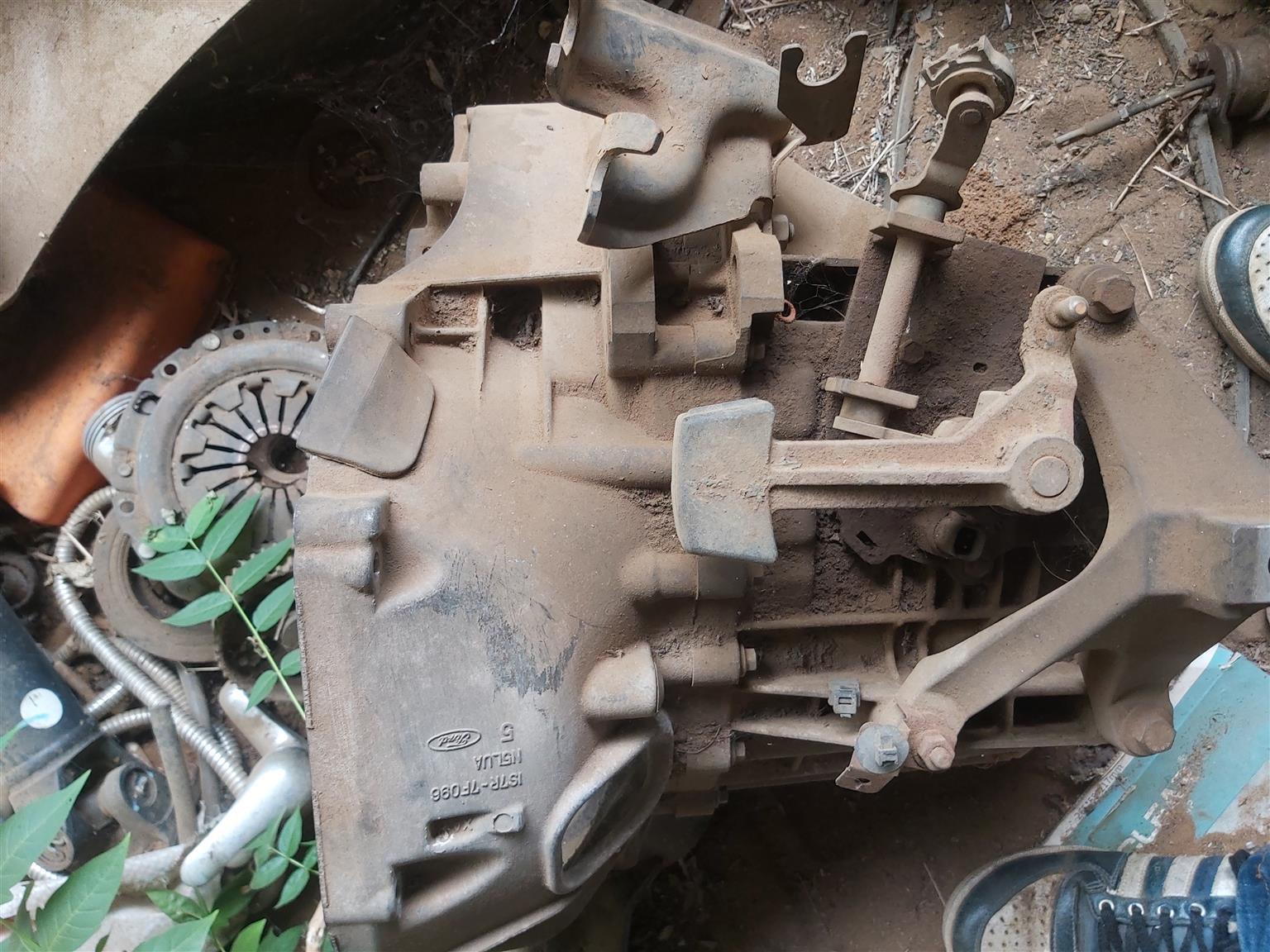 Ford mondeo 2l gearbox - Private Seller Ford mondeo 2l gearbox - Private Seller