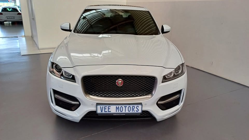 2016 JAGUAR F-PACE 3.0D AWD R-SPORT