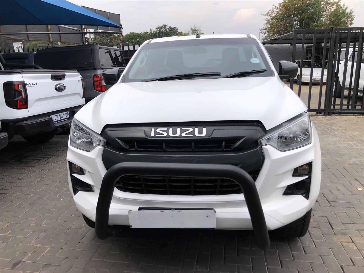 Used 2022 Isuzu D-Max 300 3.0TD LX - Private Seller