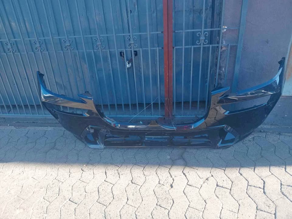 Bmw x7 G07 front bumper - Private Seller Bmw x7 G07 front bumper - Private Seller