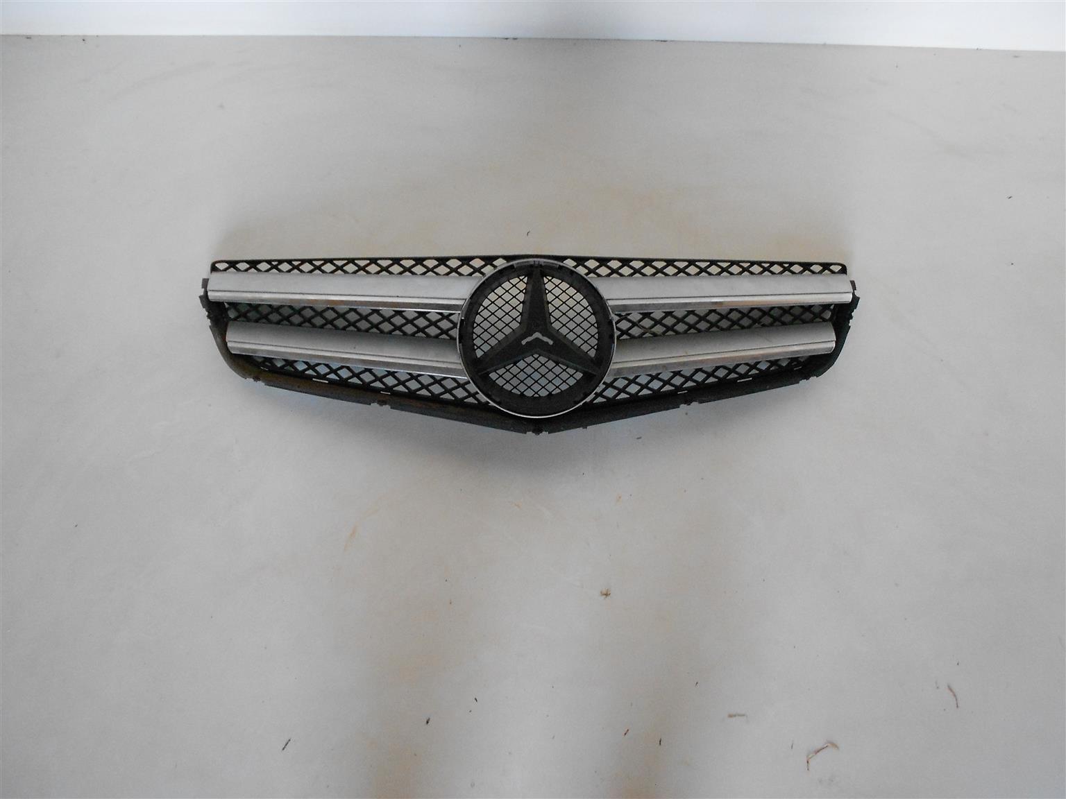 Mercedes grill E coupe - Private Seller Mercedes grill E coupe - Private Seller