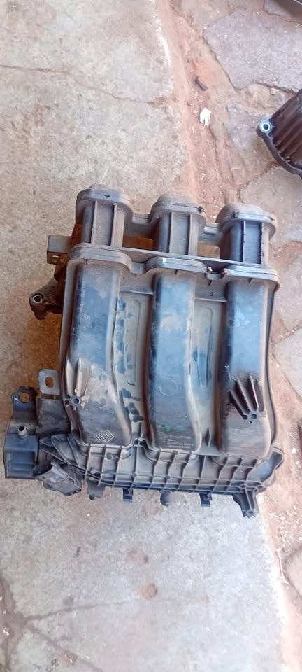 RENAULT TRIBER INTAKE MANIFOLD AVAILABLE - Private Seller RENAULT TRIBER INTAKE MANIFOLD AVAILABLE - Private Seller