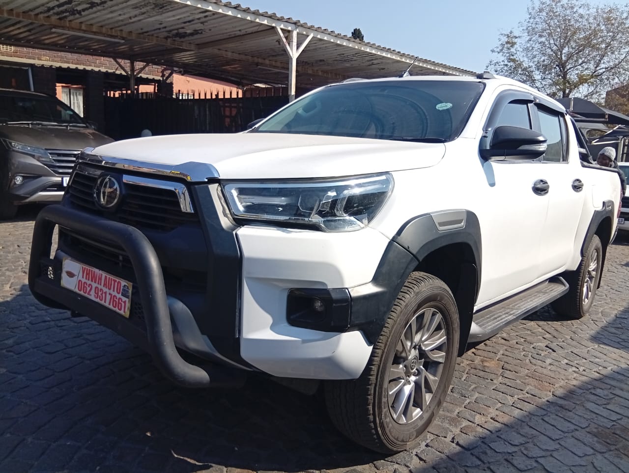 2020 Toyota Hilux 2.8 Legend50 GD6 DoubleCab Bakkie Raider Manual 163,000km Leat 2020 Toyota Hilux 2.8 Legend50 GD6 DoubleCab Bakkie Raider Manual 163,000km Leat