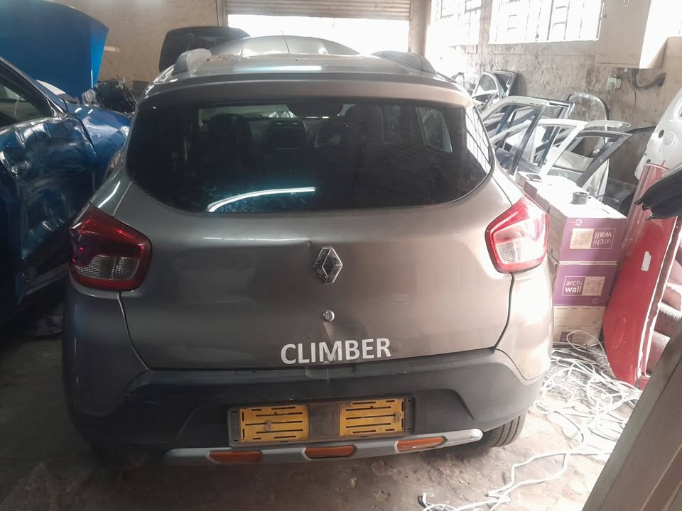 Renault kwid stripping for spares - Private Seller Renault kwid stripping for spares - Private Seller