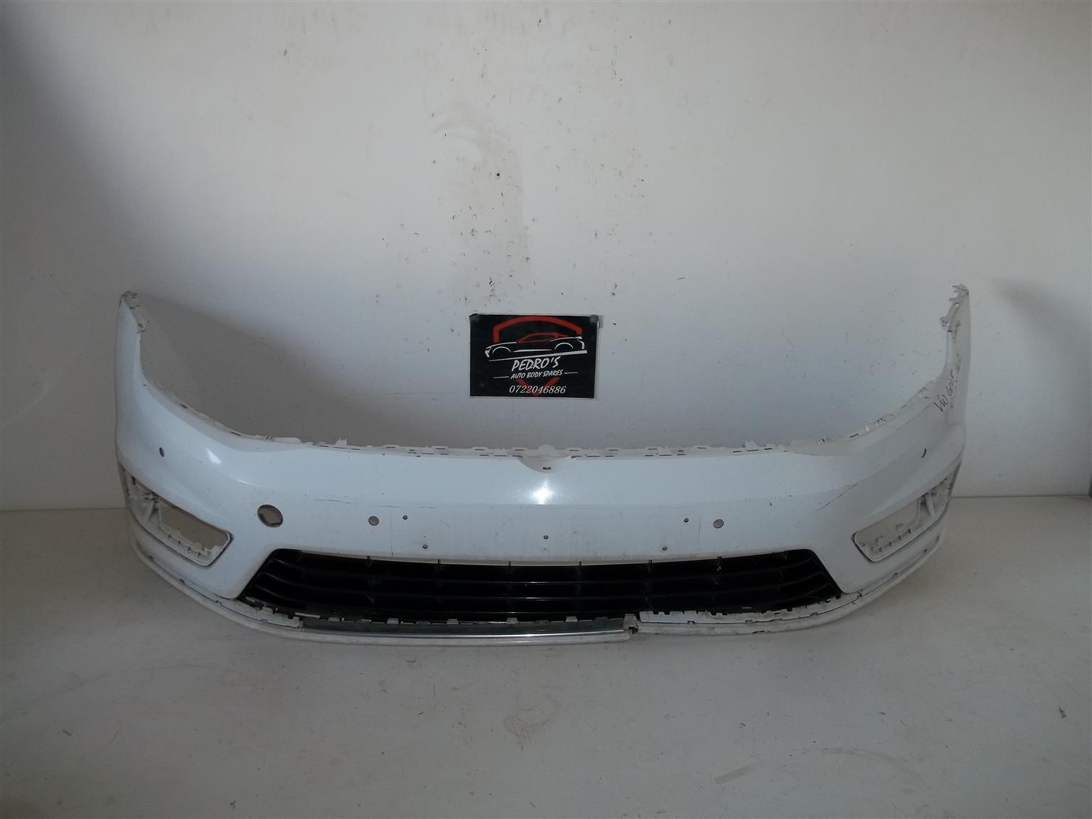 VW Golf 7 R-Line '16-'22 front bumper with grille - Private Seller VW Golf 7 R-Line '16-'22 front bumper with grille - Private Seller