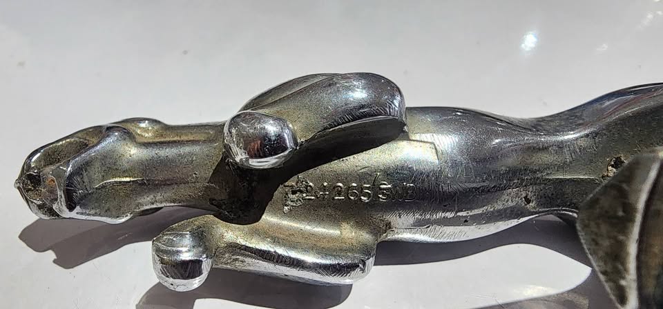 1970 - 1994 XJ6 Jaguar Vintage Leaperd Chrome hood ornament 5 inch - Private Seller 1970 - 1994 XJ6 Jaguar Vintage Leaperd Chrome hood ornament 5 inch - Private Seller
