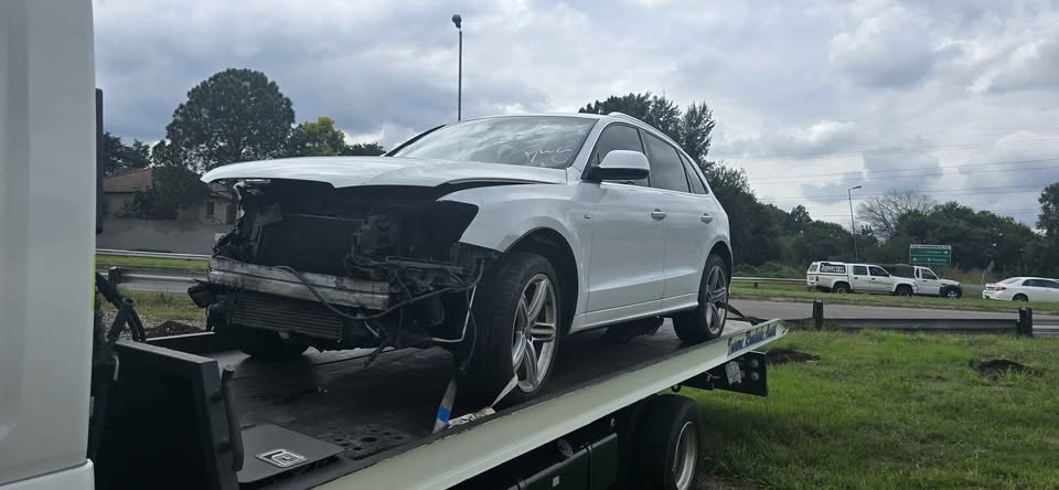 Auid Q5 2.0Tdi Face-lift 2016 Model Stripping For Spares - Private Seller