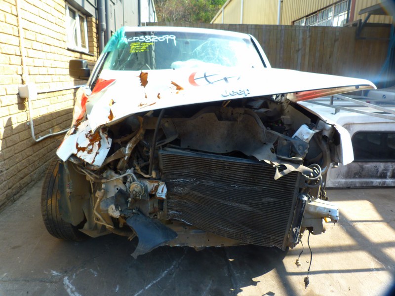 STRIPPING Jeep Limited - 2012 spares - Private Seller
