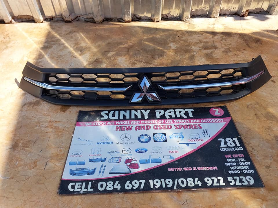 Mitsubishi ASX Grill - Private Seller Mitsubishi ASX Grill - Private Seller