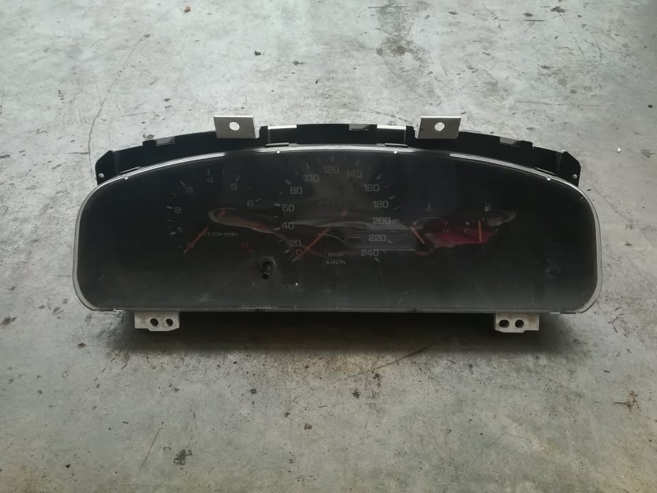 FORD TELSTAR CLUSTER - Private Seller FORD TELSTAR CLUSTER - Private Seller
