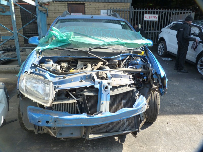 Renault Sandero 900T Manual Blue - 2016 STRIPPING FOR SPARES - Private Seller Renault Sandero 900T Manual Blue - 2016 STRIPPING FOR SPARES - Private Seller