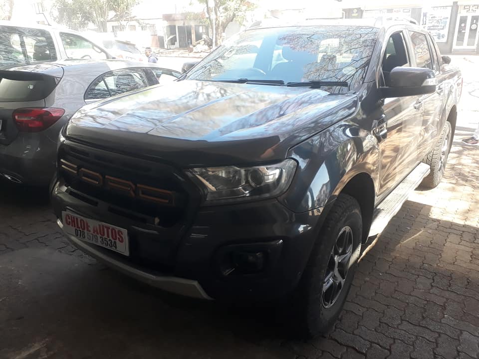 2019 Ford Ranger 2.0BiTurbo Wildtrak Auto Grey color Leather Seat Reverse camera PDC Sensors 520