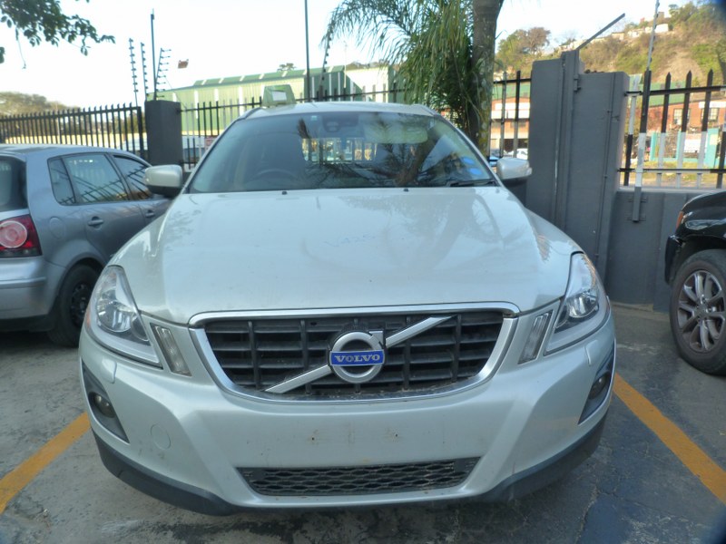 Volvo XC60 2.4 AT - 2010 SPARESBOYZ STRIPPING FOR SPARES - Private Seller Volvo XC60 2.4 AT - 2010 SPARESBOYZ STRIPPING FOR SPARES - Private Seller