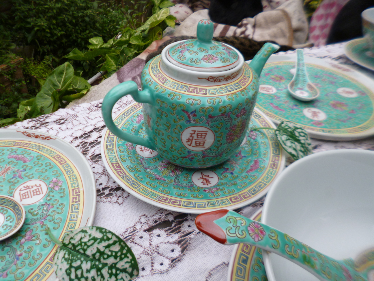 48 Piece Vintage Chinese Tea Set