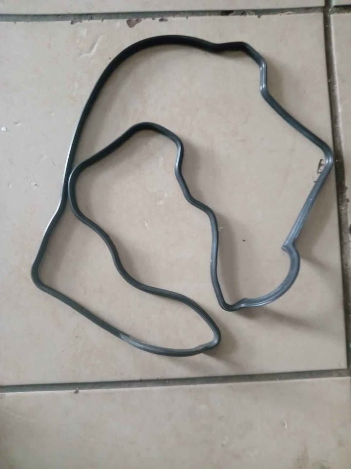 Toyota camry 2.2 tappet cover gasket selling