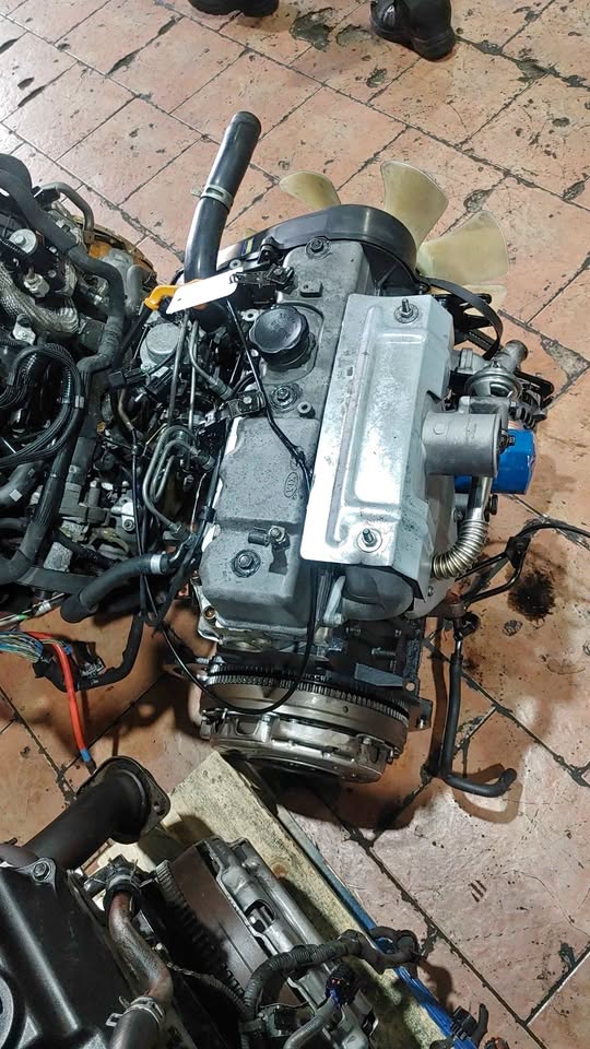 HYUNDAI H100 D4BB 2.6 NONE TURBO LOCAL ENGINE FOR SALE - Private Seller HYUNDAI H100 D4BB 2.6 NONE TURBO LOCAL ENGINE FOR SALE - Private Seller