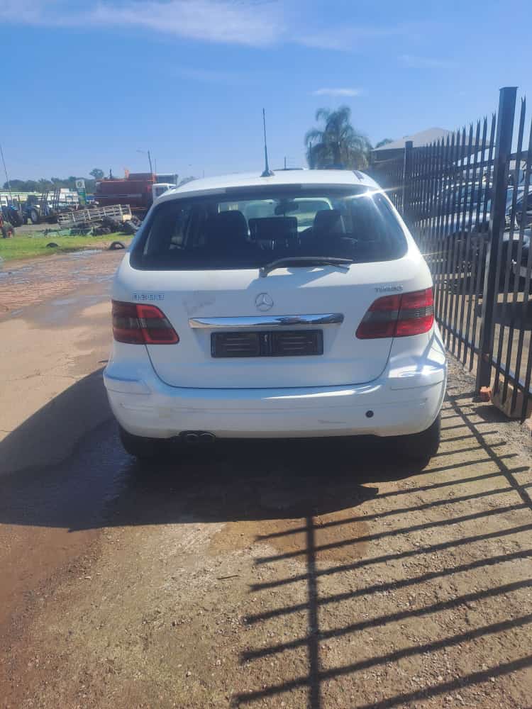 Merc Benz B200 w245 stripping for spares auto matic - Private Seller Merc Benz B200 w245 stripping for spares auto matic - Private Seller