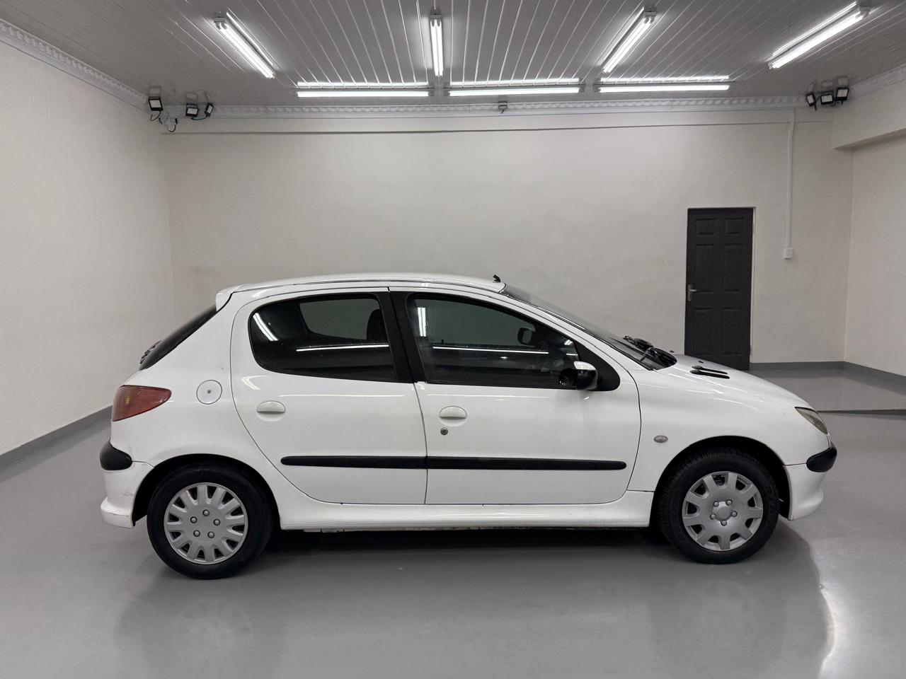 Used 2004 Peugeot 206 1.4 16V X-Line - Private Seller Used 2004 Peugeot 206 1.4 16V X-Line - Private Seller