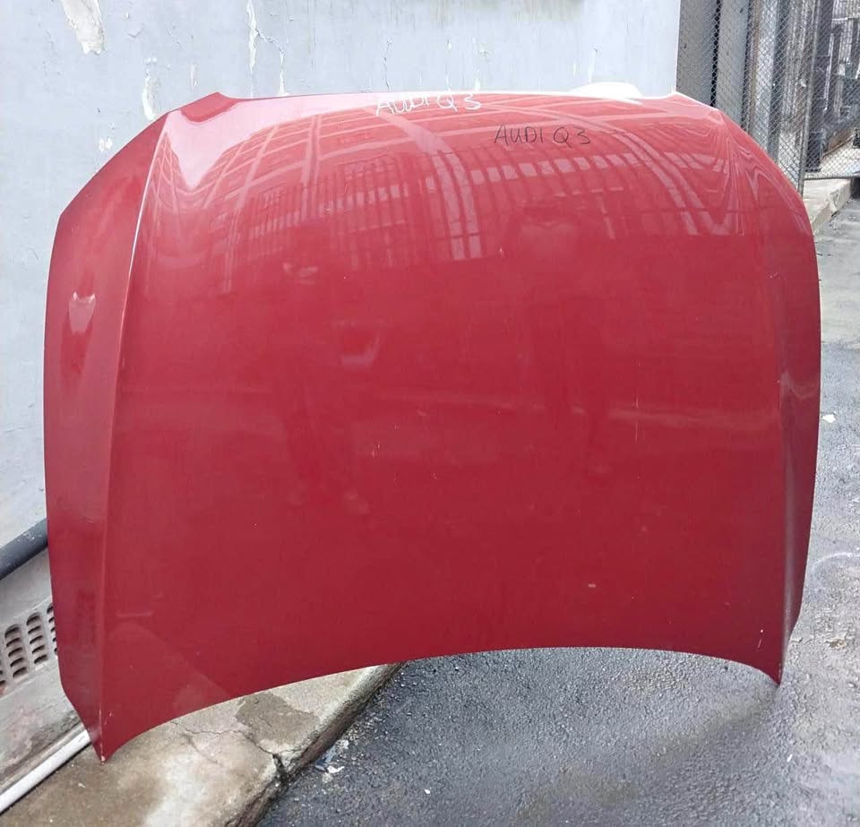 Audi Q3 bonnet - Private Seller Audi Q3 bonnet - Private Seller