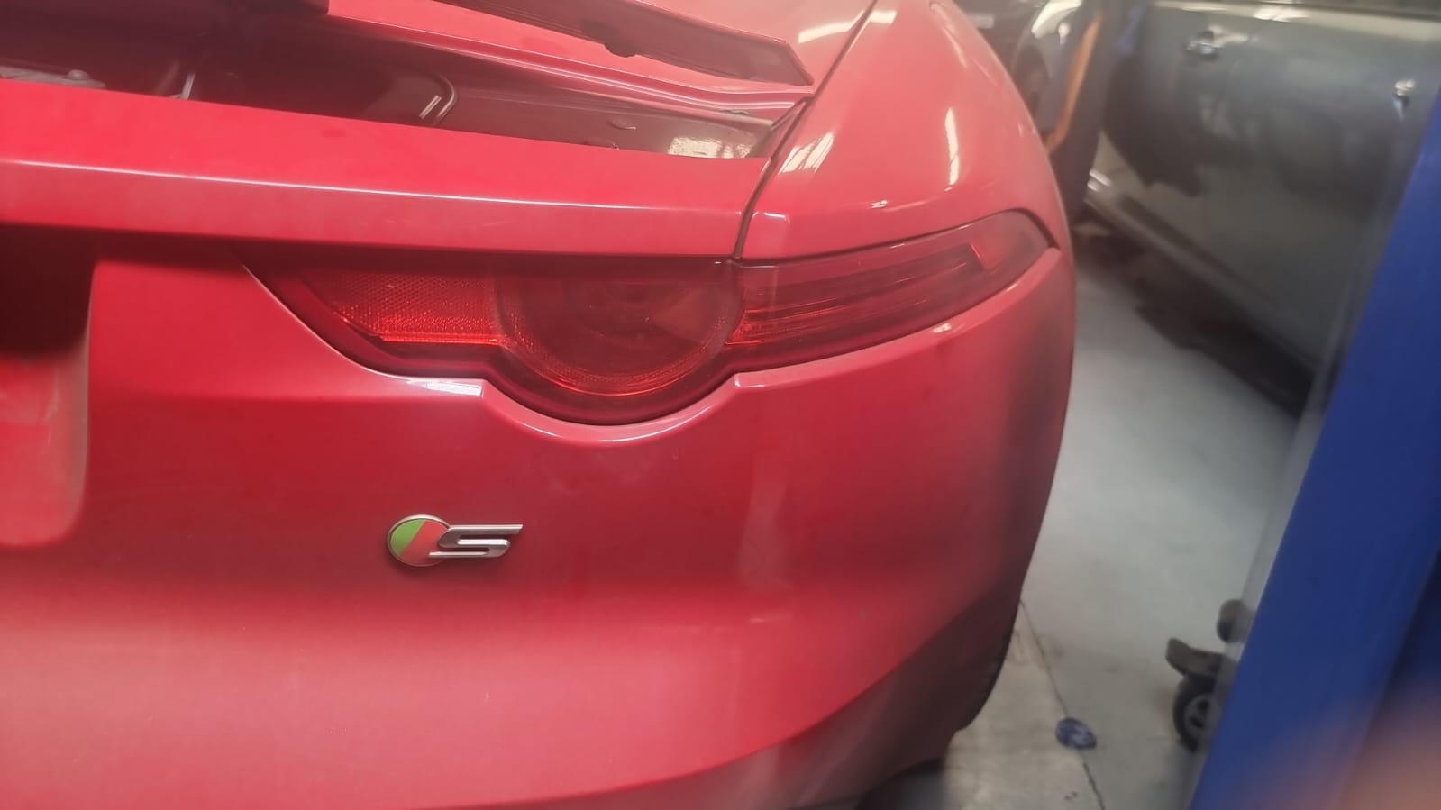 2017 Jaguar F-Type 3.0l V6 S/C Coupe Tail light for sale