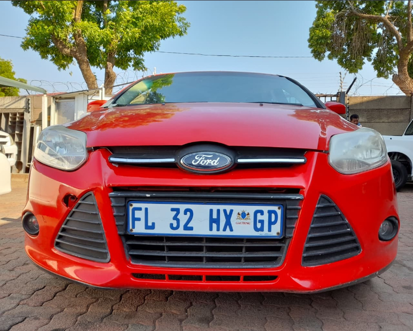 Used 2012 Ford Focus 1.6 5-door Si - Private Seller