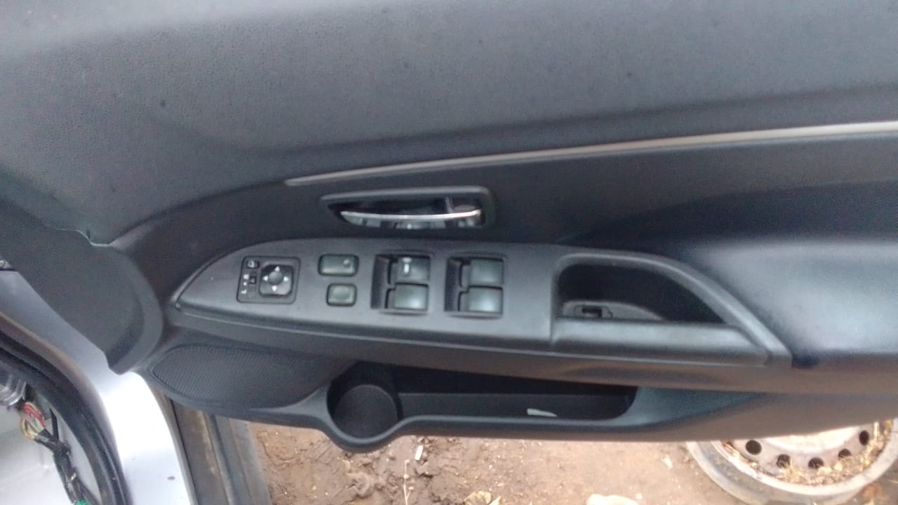 "Used Mitsubishi ASX Window Switches For Sale - Private Seller "Used Mitsubishi ASX Window Switches For Sale - Private Seller