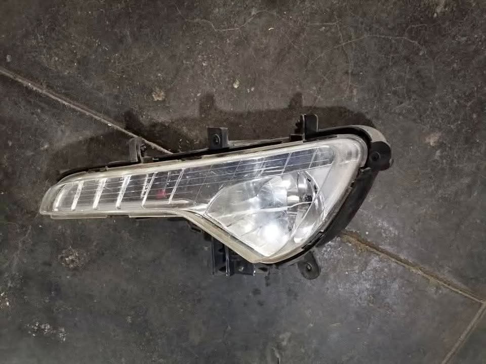 KIA Sportage Fog Light Right Side Used Auto Body Spare Parts at Sema Spare - Private Seller KIA Sportage Fog Light Right Side Used Auto Body Spare Parts at Sema Spare - Private Seller