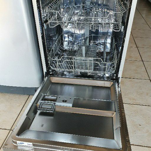 Samsung stainless steel dishwasher 