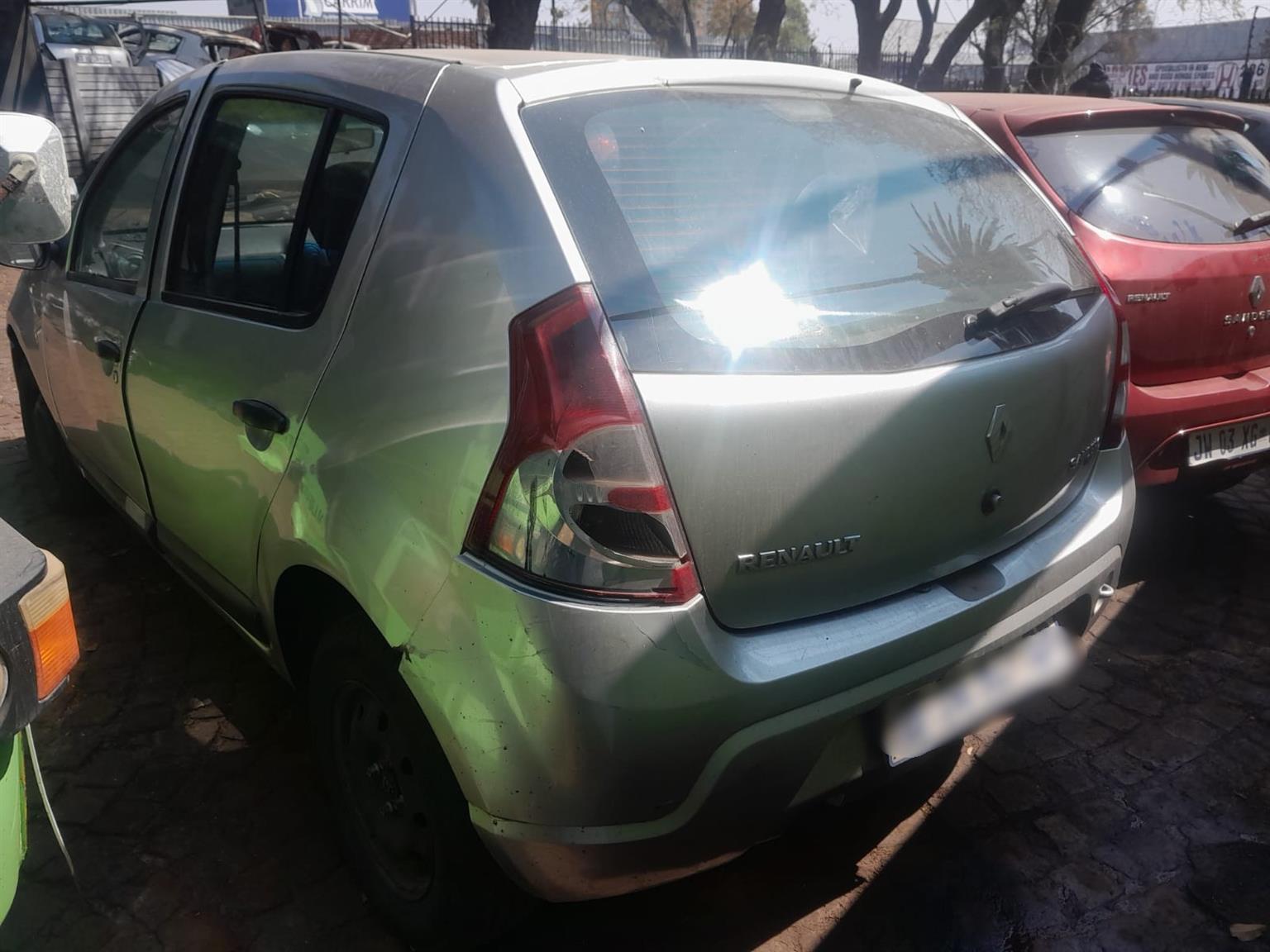 Renault Sandero 1.6 Now Stripping for Spares - Private Seller Renault Sandero 1.6 Now Stripping for Spares - Private Seller