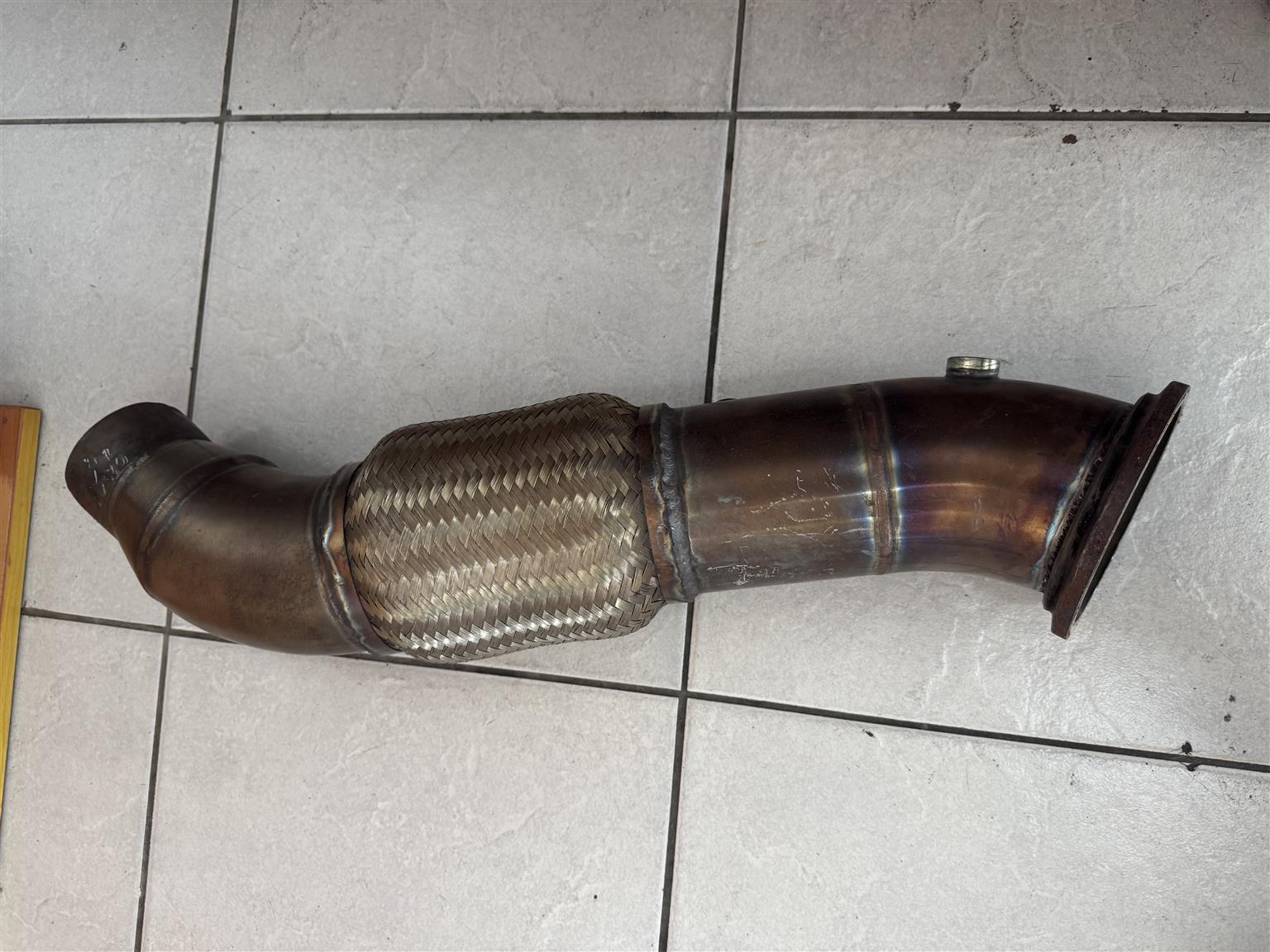 BMW Downpipe - Private Seller