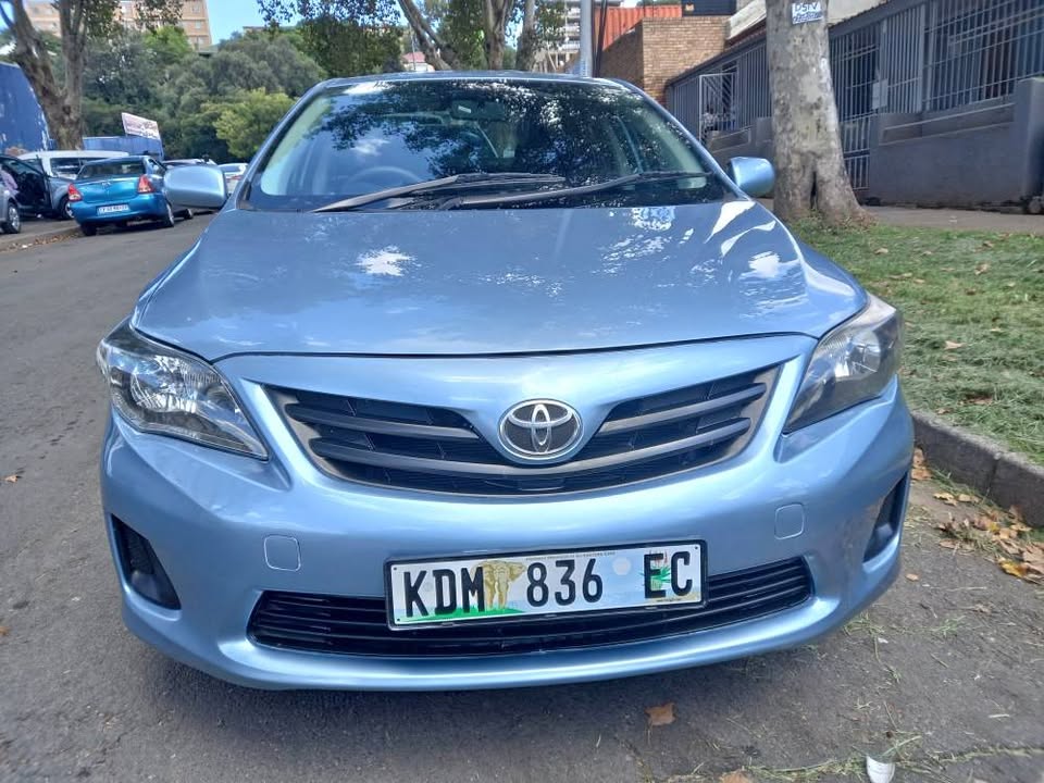 2017 Toyota Corolla Quest 1.6 Sedan, Manual, Blue, 89000kms