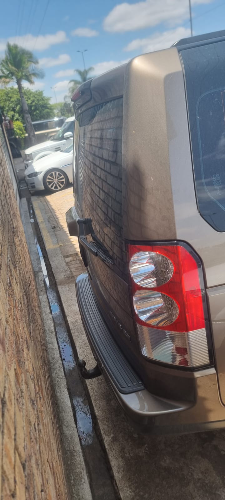 2012 Discovery 4 3.0l TDV6 SE Stripping for Spares - Private Seller 2012 Discovery 4 3.0l TDV6 SE Stripping for Spares - Private Seller