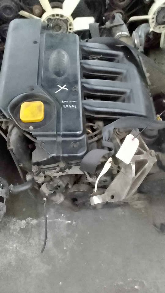 LAND ROVER 204D 2.0L COMPLETE ENGINE FOR SALE - Private Seller LAND ROVER 204D 2.0L COMPLETE ENGINE FOR SALE - Private Seller