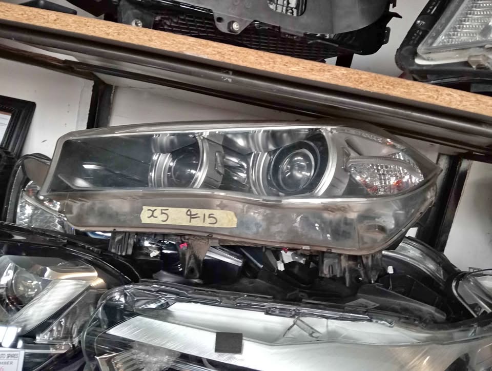 BMW X5 F15 Headlight   Used Auto Body Spare Parts at Sema Spare Center. - Private Seller
