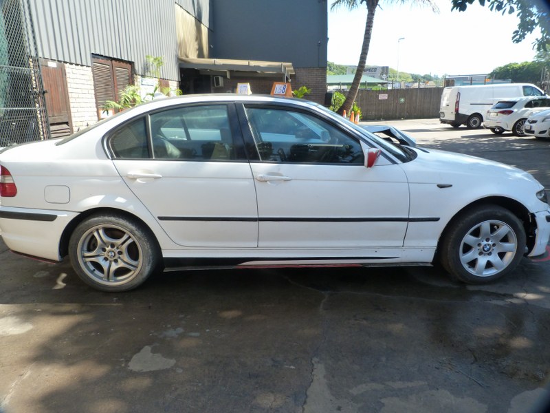 BMW 330i E46 Manual White - 2004 STRIPPING FOR SPARES - Private Seller BMW 330i E46 Manual White - 2004 STRIPPING FOR SPARES - Private Seller