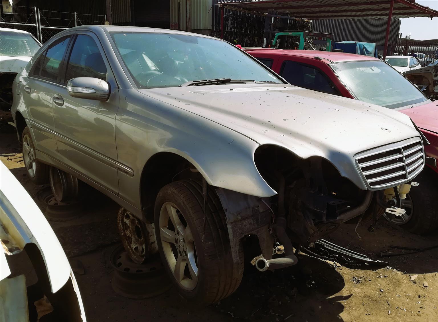 2005 Mercedes Benz W203 C180 - Stripping for Spares