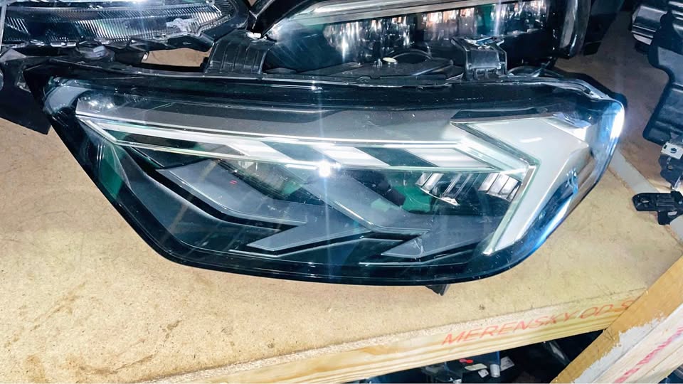 Audi A1 LED HEADLIGHT 2019 - Private Seller Audi A1 LED HEADLIGHT 2019 - Private Seller