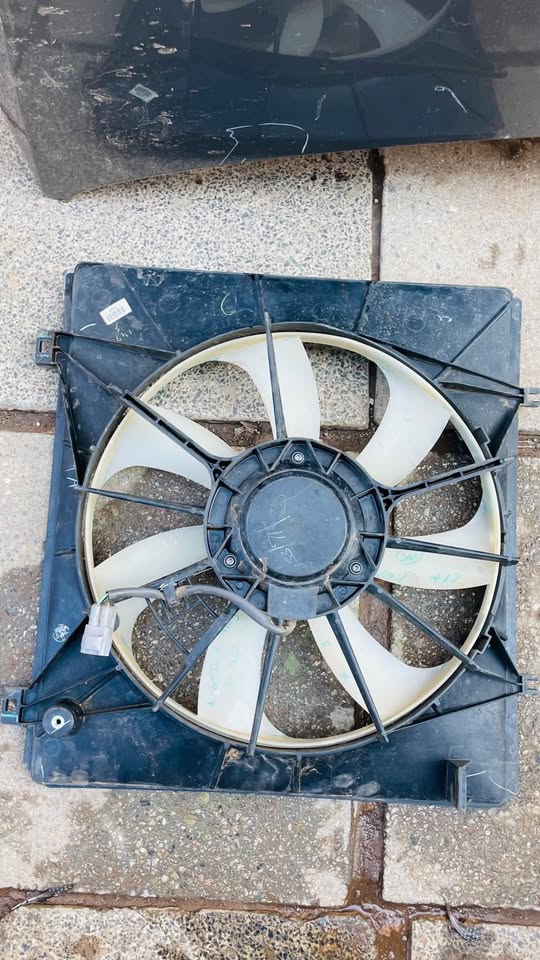 Toyota Urban Cruiser fan - Private Seller Toyota Urban Cruiser fan - Private Seller