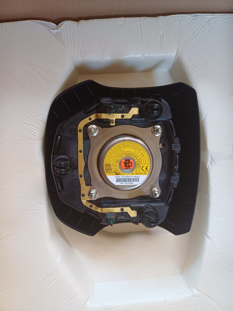 Toyota hilux steering airbag - Private Seller