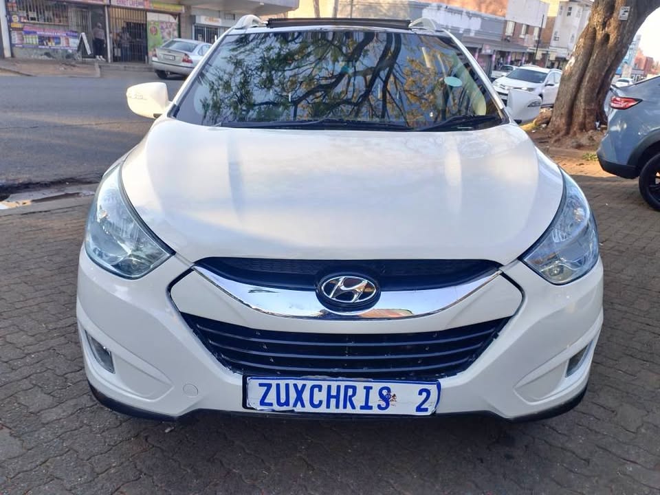 2010 HYUNDAI IX35 2.0 CDI 4X4  AUTOMATIC 2010 HYUNDAI IX35 2.0 CDI 4X4  AUTOMATIC