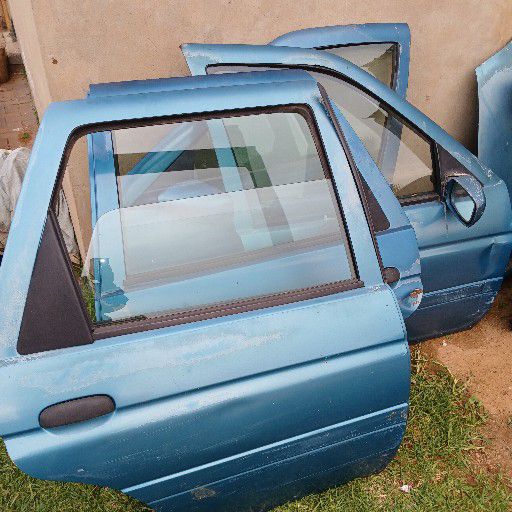 Ford escort mk5 zetec station wagen stripping - Private Seller
